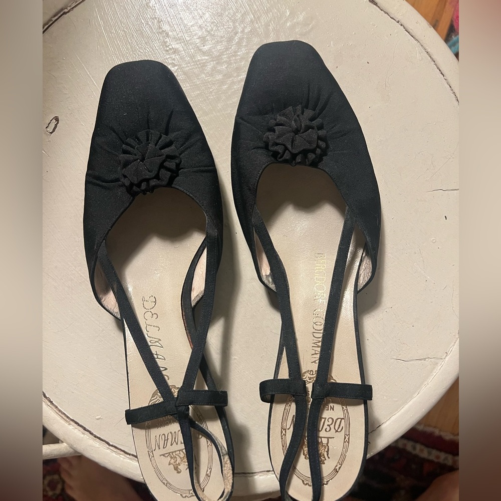 Black Square-Toe Slingback Flats